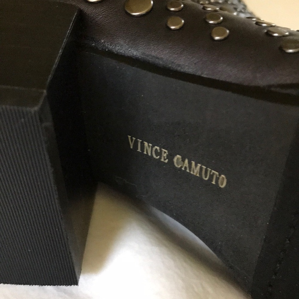 VINCE CAMUTO Ankle Boot 9M   NWB - Picture 5 of 8
